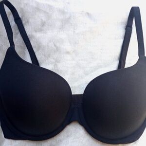 Victoria's Secret Dream Angels black padded push-up bra underwire sz32DD NWOT